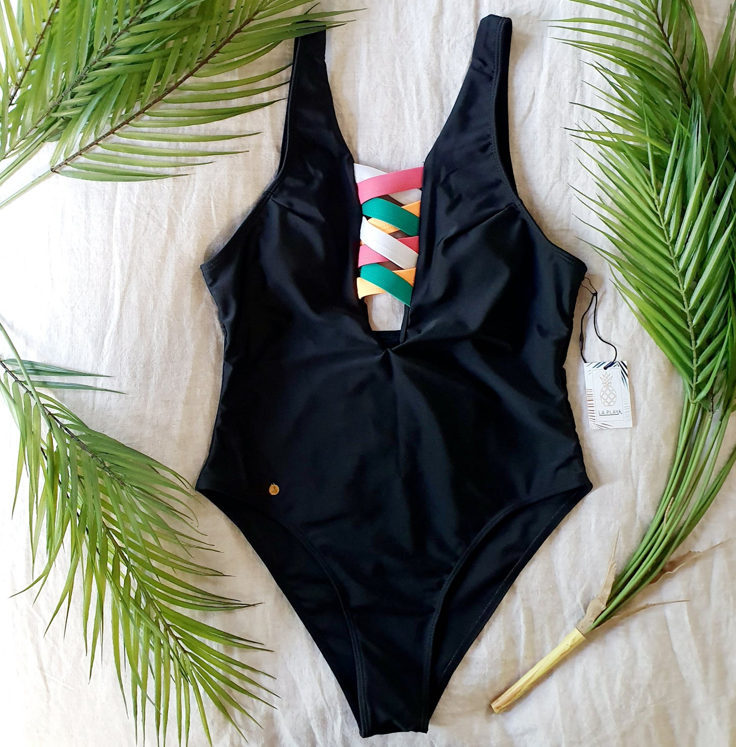 Swimwear negro cruces