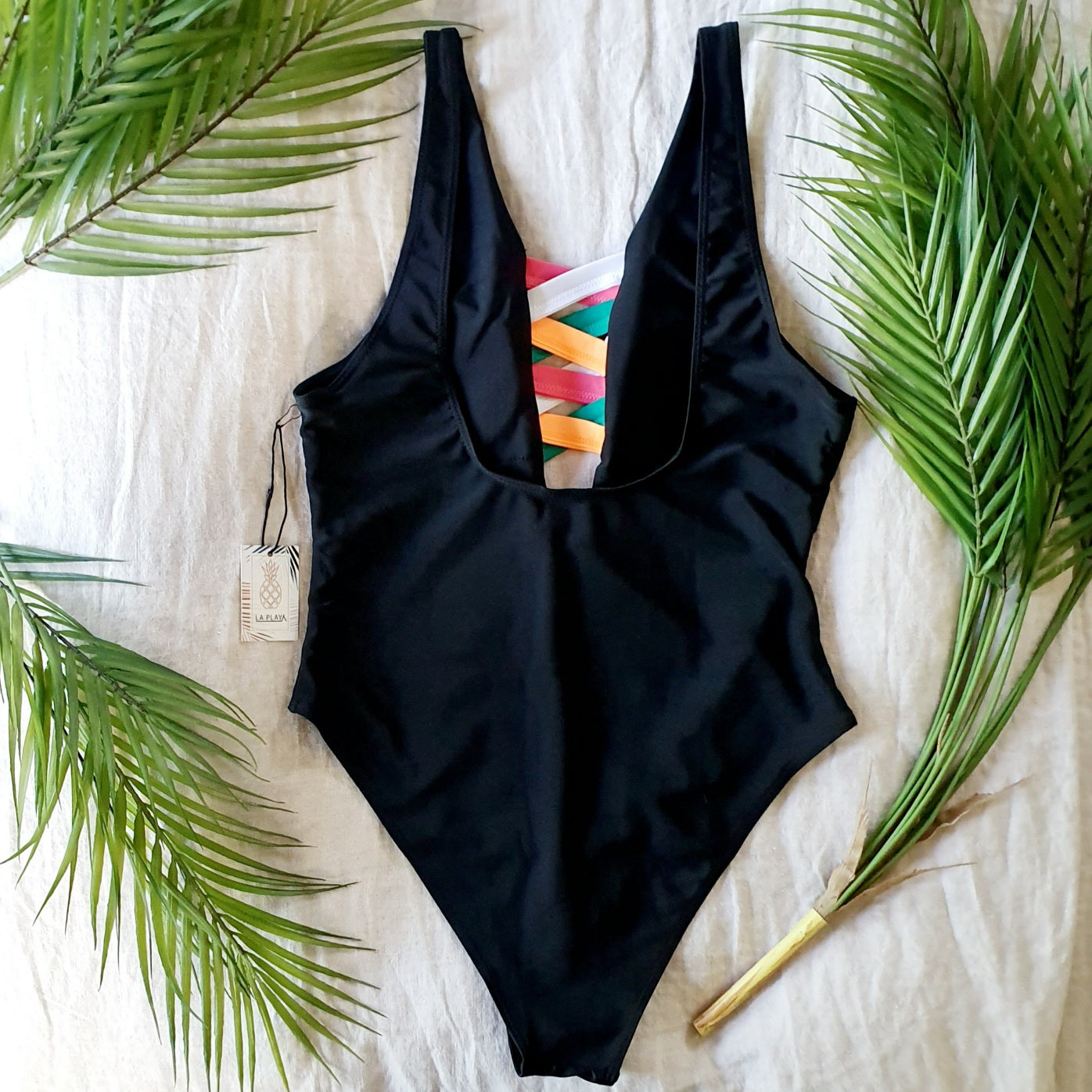 Swimwear negro cruces