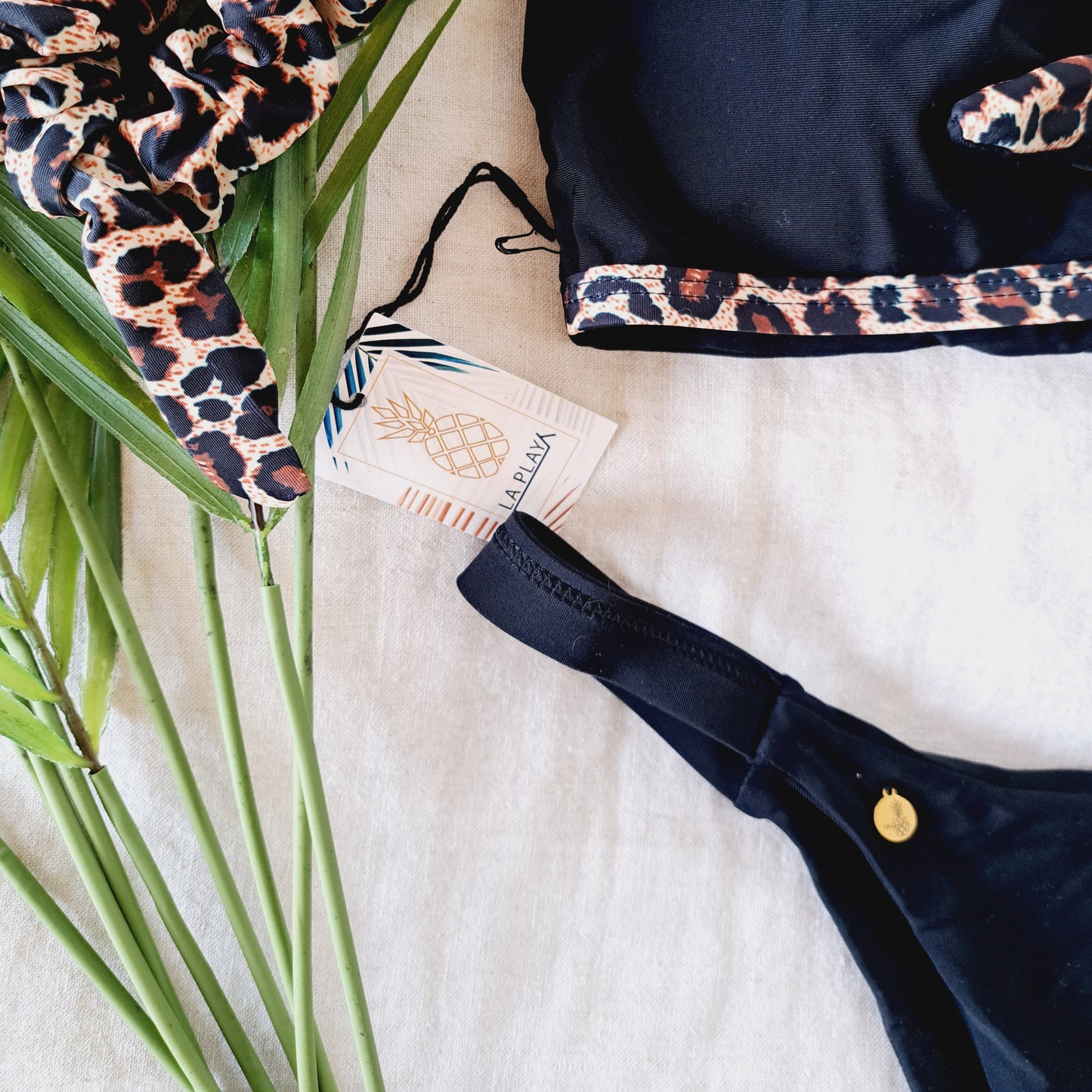 Top + Bottom leopard negro