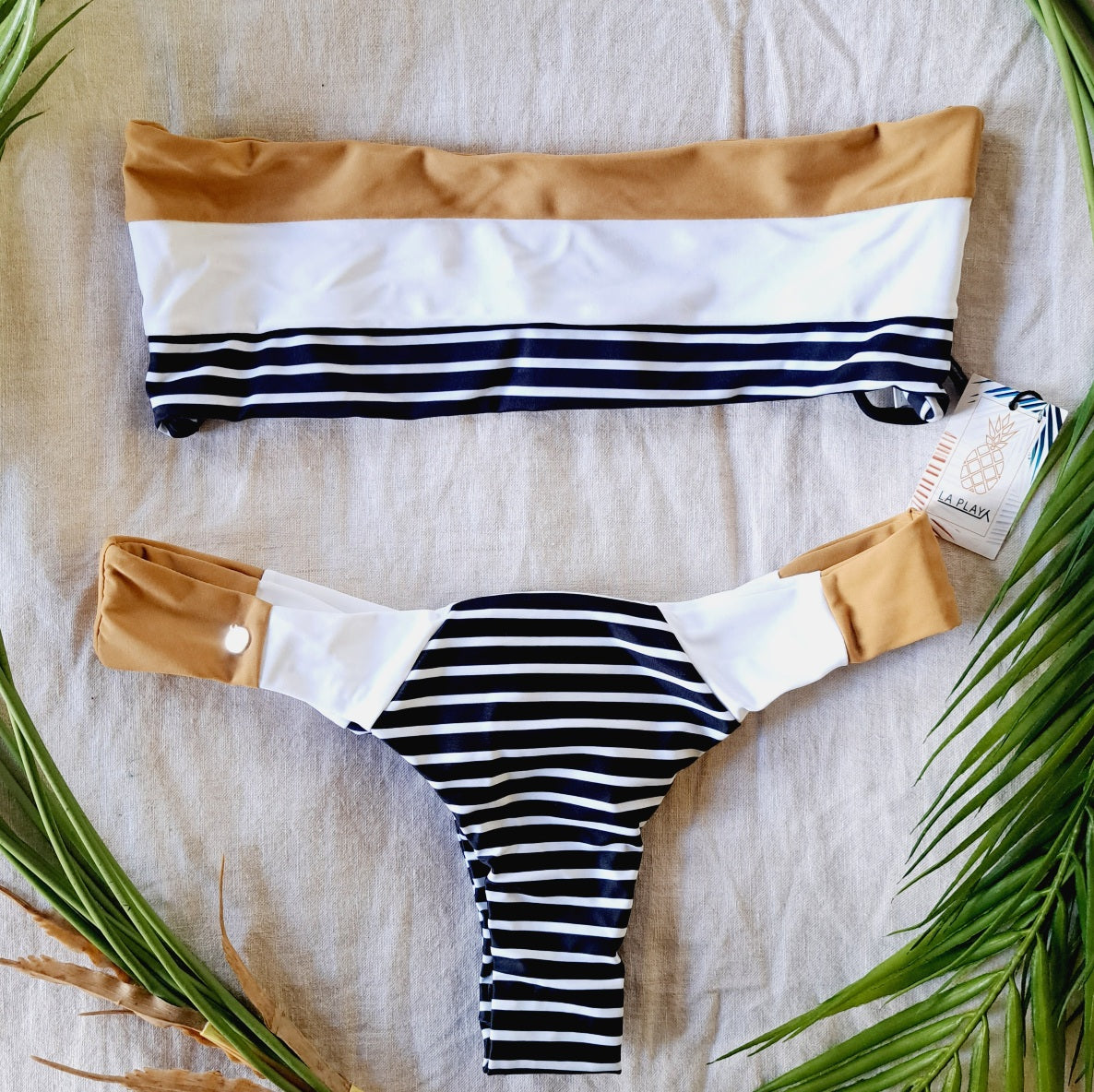 Top + Bottom strapless lineas